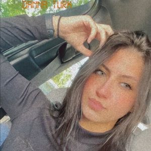 Meet your Posher, Danna